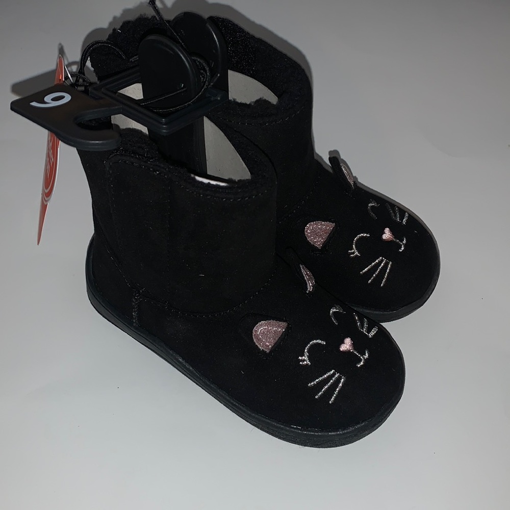Wonder Nation little girls size 6 easy on boots with cat face, black